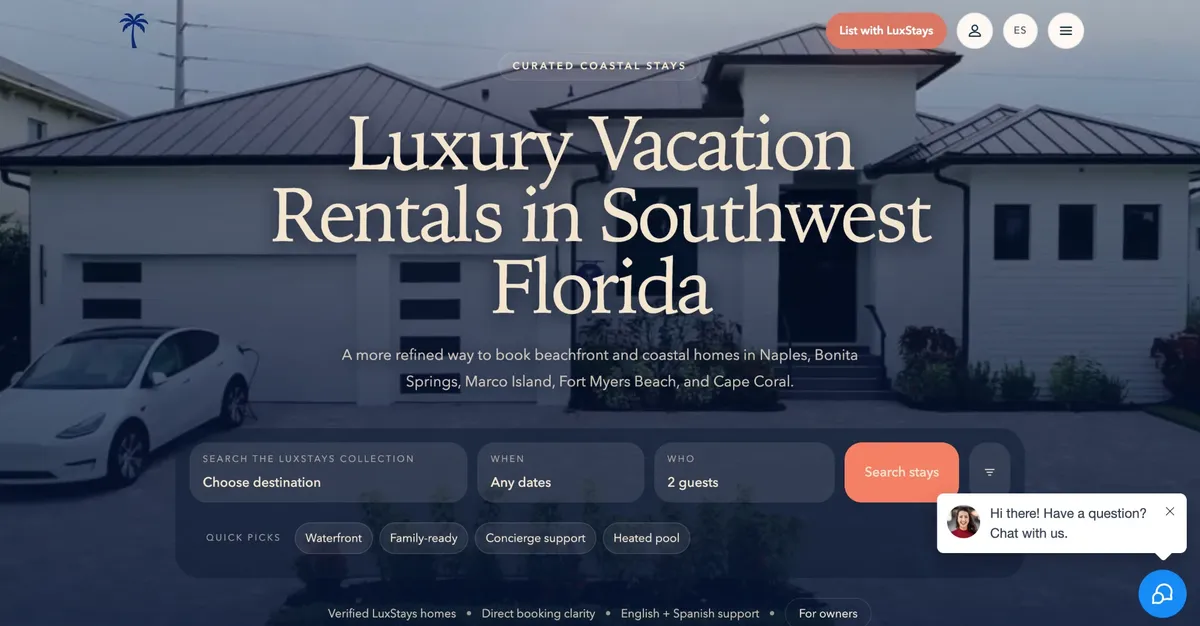 Home page of the LuxStays Vacations website